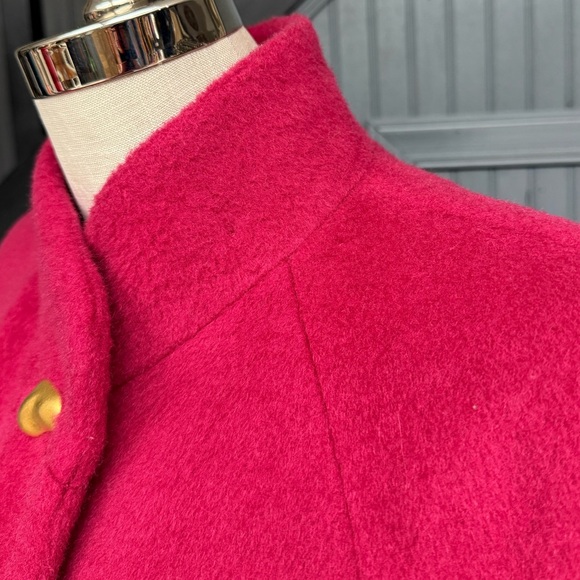 Vintage London Fog Magenta Heavy Wool Overcoat - Size 6 Reg - Picture 11 of 16